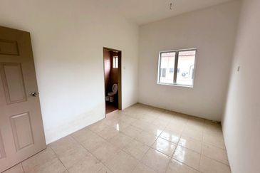 Tanjung Rambutan Brand New 2 Storey Terrace House Corner Unit With Extra Land 