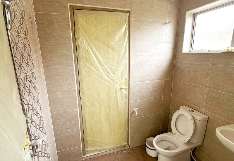 Tanjung Rambutan Brand New 2 Storey Terrace House Corner Unit With Extra Land 