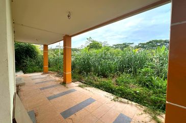 Tanjung Rambutan Brand New 2 Storey Terrace House Corner Unit With Extra Land 