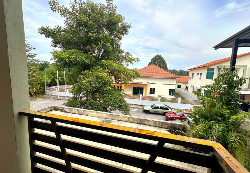 Tanjung Rambutan Brand New 2 Storey Terrace House Corner Unit With Extra Land 