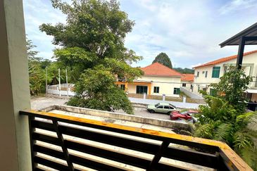 Tanjung Rambutan Brand New 2 Storey Terrace House Corner Unit With Extra Land 