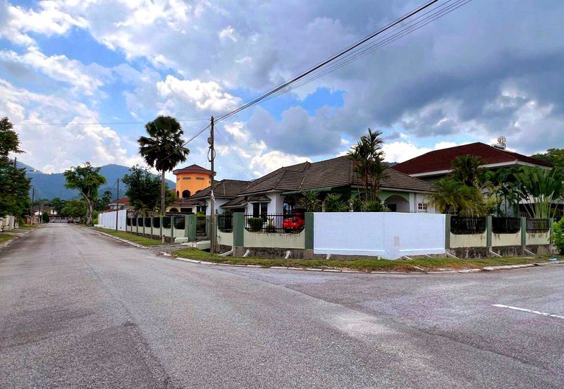 Taman Meru Bungalow Land Easy Access to Ipoh & Major Highways 