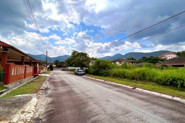 Taman Meru Bungalow Land Easy Access to Ipoh & Major Highways 