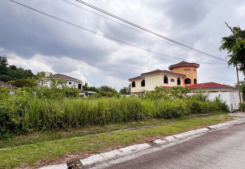Taman Meru Bungalow Land Easy Access to Ipoh & Major Highways 