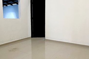 Tasek Freehold Double Storey Terrace House Move-in Ready 