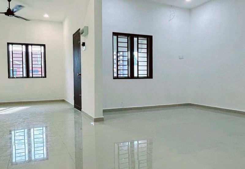 Tasek Freehold Double Storey Terrace House Move-in Ready 