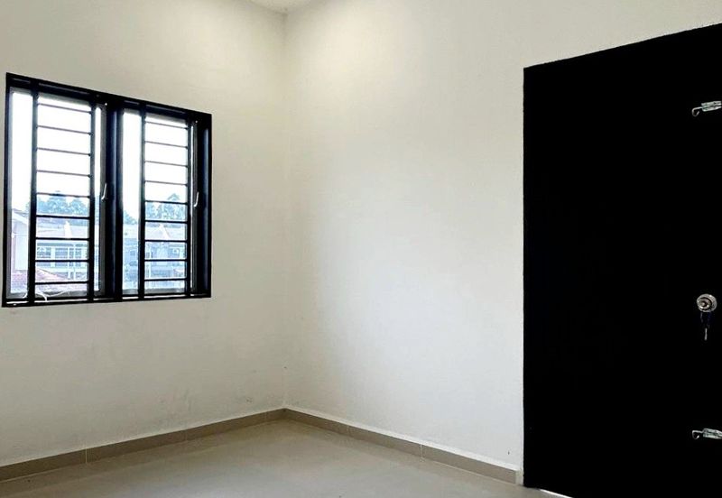 Tasek Freehold Double Storey Terrace House Move-in Ready 