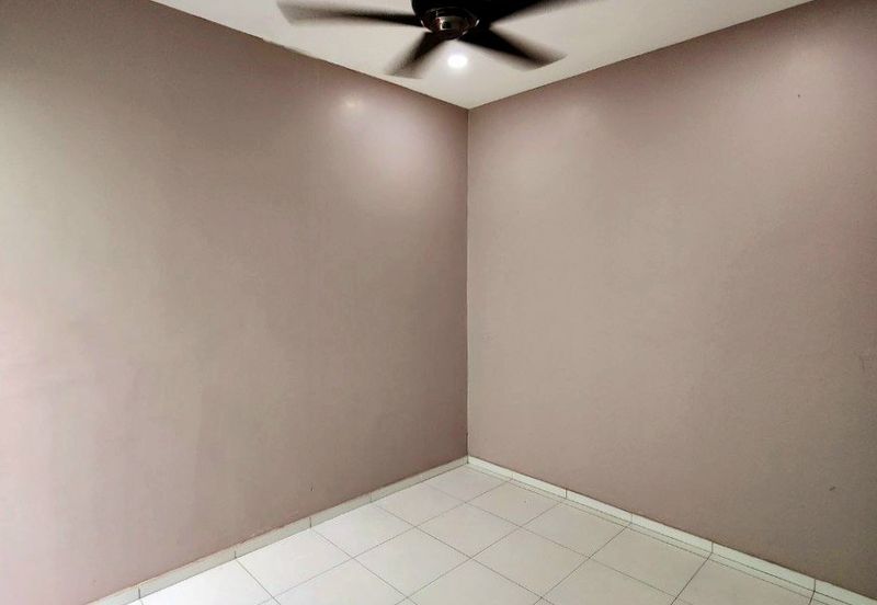 TAMAN LAPANGAN KIARA