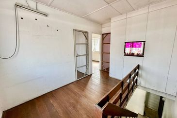 TAMAN KLEDANG, MENGLEMBU