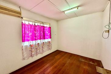 TAMAN KLEDANG, MENGLEMBU