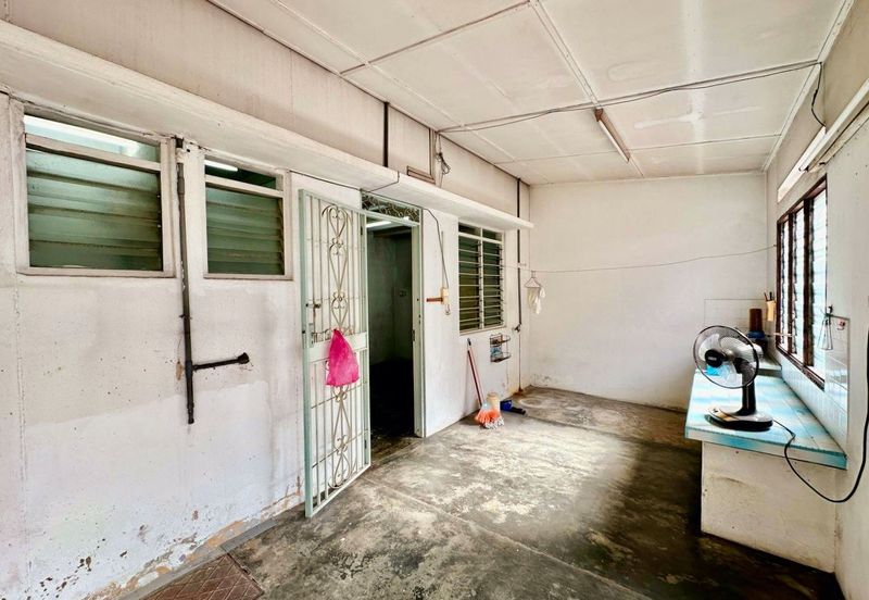 TAMAN KLEDANG, MENGLEMBU