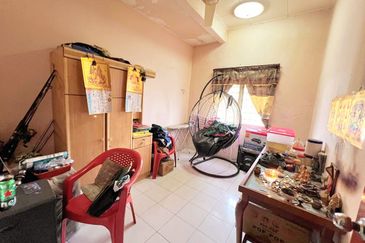 TAMAN ANJUNG TAWAS SINARAN