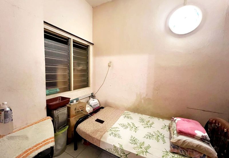 TAMAN ANJUNG TAWAS SINARAN