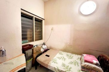 TAMAN ANJUNG TAWAS SINARAN