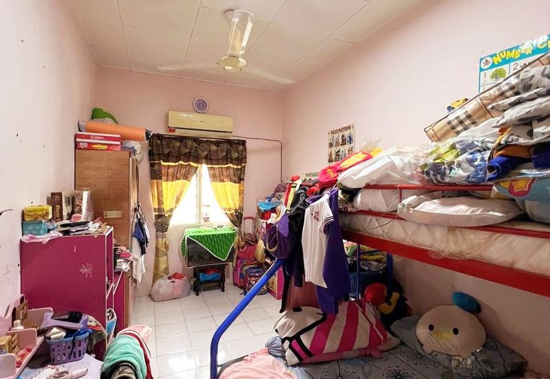 TAMAN ANJUNG TAWAS SINARAN