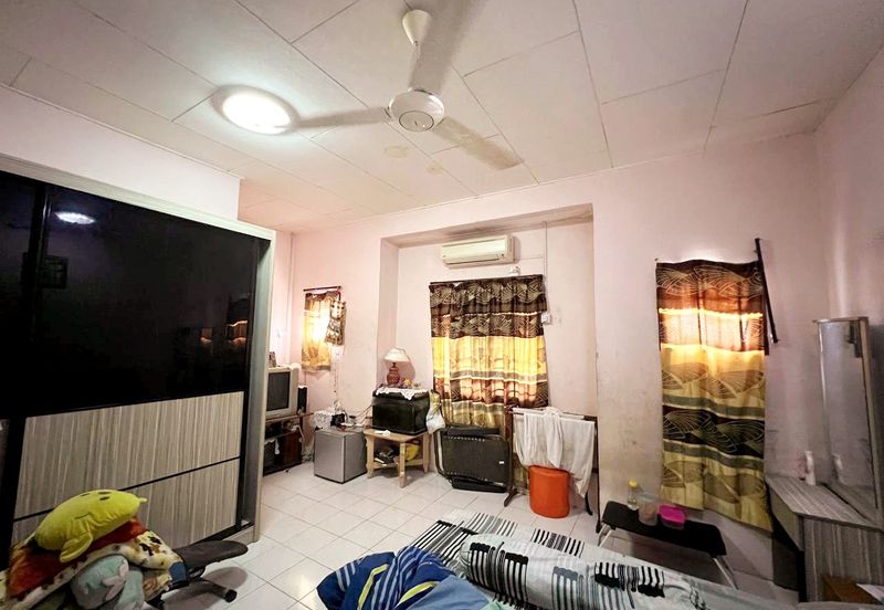 TAMAN ANJUNG TAWAS SINARAN