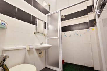 Tambun Le Greene Single Storey Terrace House Gated & Guarded With Clubhouse Facilities 