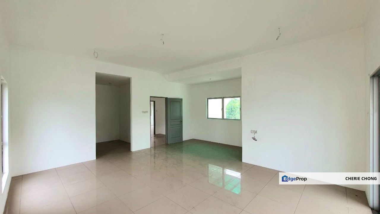 Ridgewood Taman Bercham Permai Luxury Spacious 3 Storey Bungalow , Perak, Ipoh