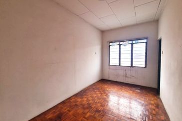 Ampang Wira Jaya Affordable Double-Storey Terrace House Good Location 