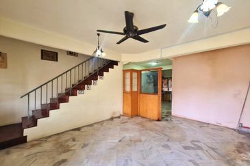 Ampang Wira Jaya Affordable Double-Storey Terrace House Good Location 