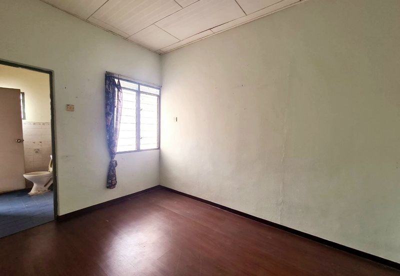 Ampang Wira Jaya Affordable Double-Storey Terrace House Good Location 