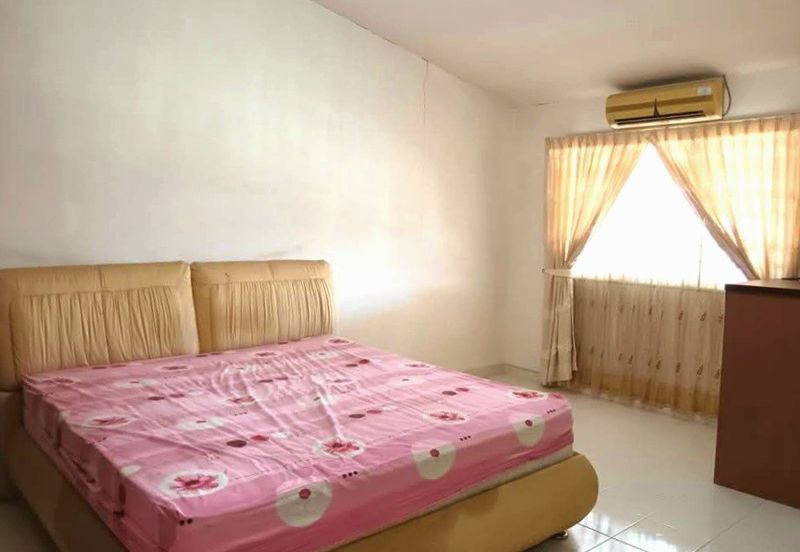 Panorama Lapangan Perdana