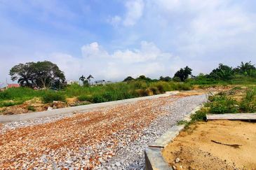 Tigerlane Prime Rare Bungalow Land With Few Generous Sizes Heart Of Ipoh 