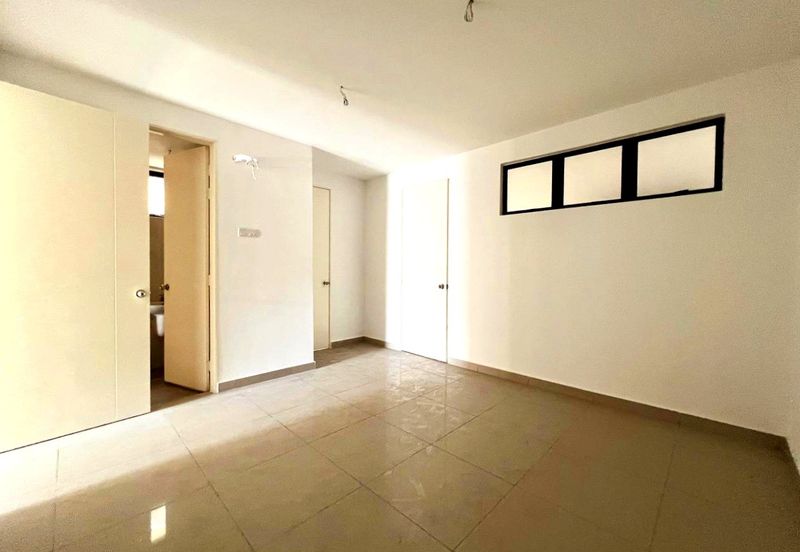 Upper East @ Tiger Lane