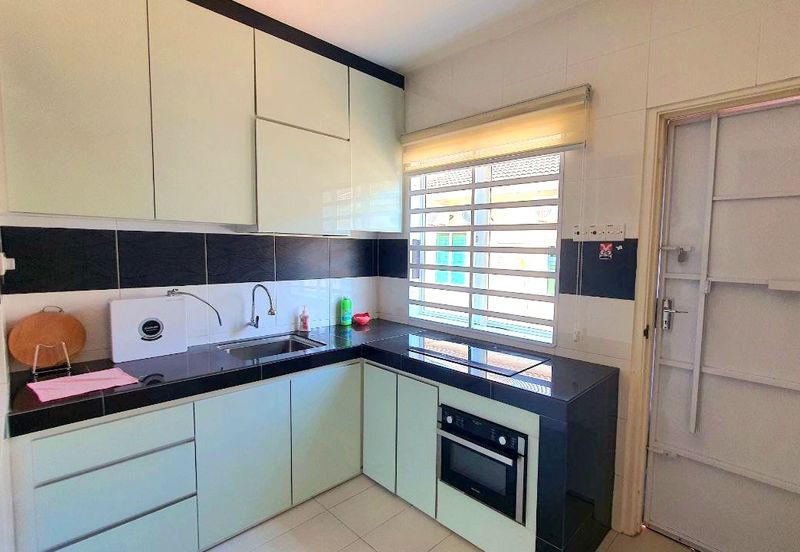 Sunway Tambun Le Greene Nice Condition Single Storey Terrace House Gated & Guarded With Renovated Kitchen Cabinet 