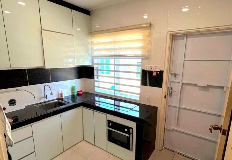 Sunway Tambun Le Greene Nice Condition Single Storey Terrace House Gated & Guarded With Renovated Kitchen Cabinet 
