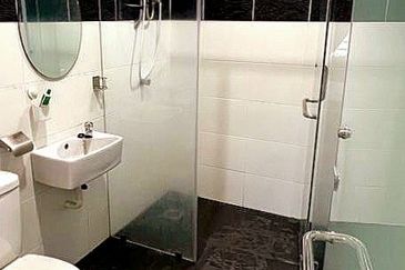 Sunway Tambun Le Greene Nice Condition Single Storey Terrace House Gated & Guarded With Renovated Kitchen Cabinet 