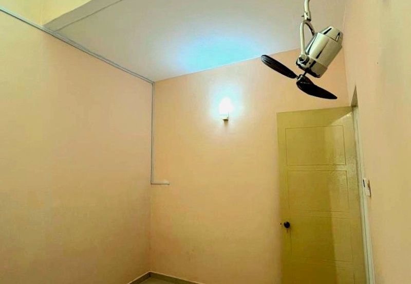 Sunway Tambun Le Greene Nice Condition Single Storey Terrace House Gated & Guarded With Renovated Kitchen Cabinet 