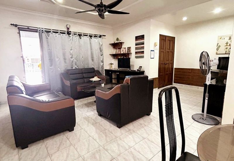 Bercham Utara Good Condition Double Storey Terrace House With Renovation 