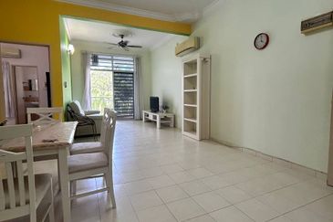 Alpine Village Apartment