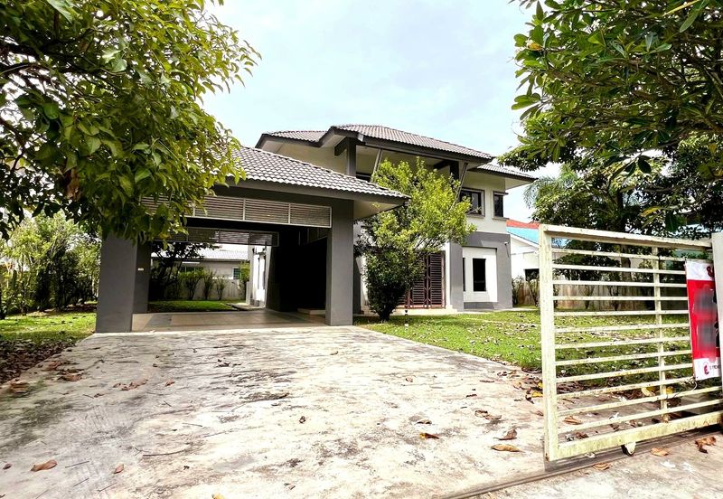Parklane Residences Bandar Baru Sri Klebang Gorgeous & Spacious Freehold 2 Storey Bungalow Home