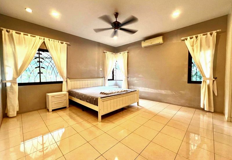Parklane Residences Bandar Baru Sri Klebang Gorgeous & Spacious Freehold 2 Storey Bungalow Home