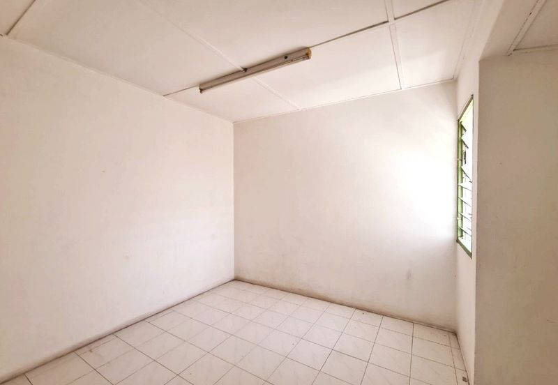 Menglembu Taman Impiana Adril 1.5 Storey Terrace Corner House 