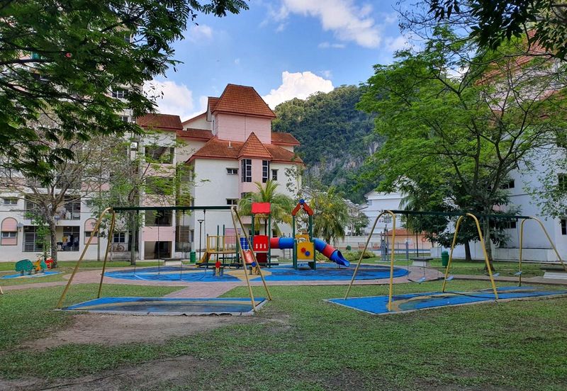 Alpine Village Apartment