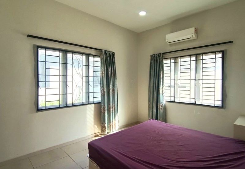 Bandar Seri Botani Seri Tasik Elegant 2 Storey Bungalow House Gated & Guarded 