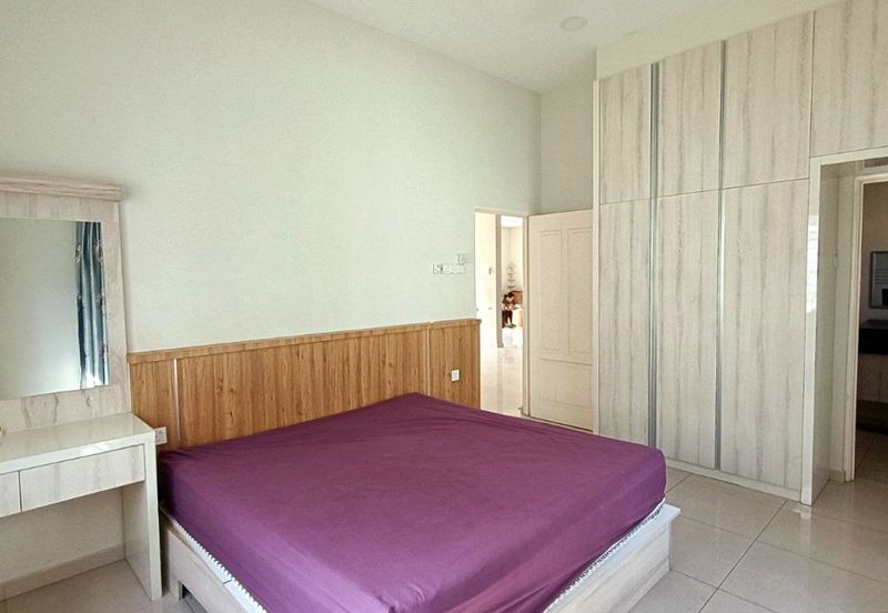 Bandar Seri Botani Seri Tasik Elegant 2 Storey Bungalow House Gated & Guarded 