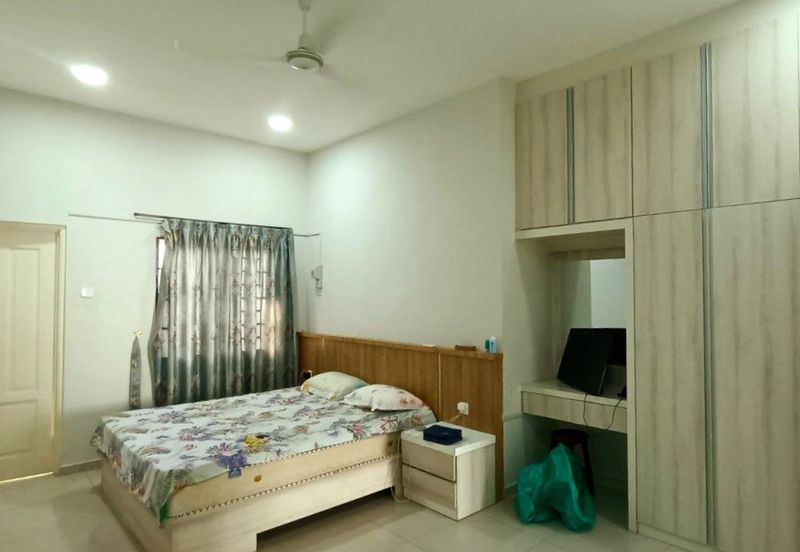 Bandar Seri Botani Seri Tasik Elegant 2 Storey Bungalow House Gated & Guarded 