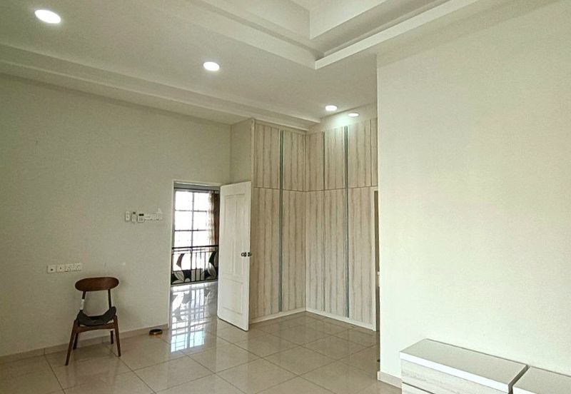 Bandar Seri Botani Seri Tasik Elegant 2 Storey Bungalow House Gated & Guarded 