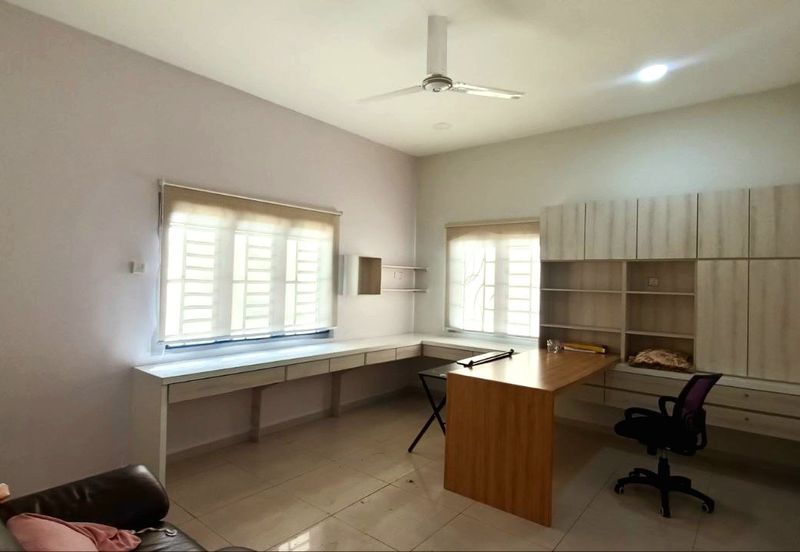 Bandar Seri Botani Seri Tasik Elegant 2 Storey Bungalow House Gated & Guarded 