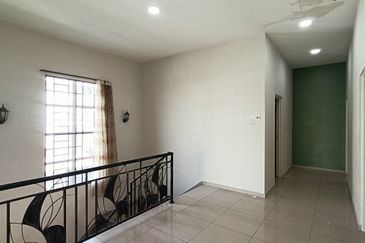 Bandar Seri Botani Seri Tasik Elegant 2 Storey Bungalow House Gated & Guarded 