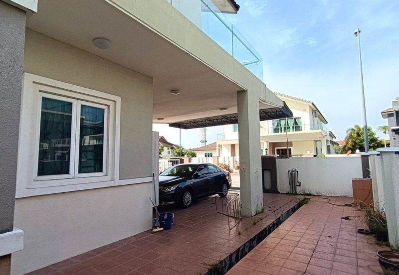 Bandar Seri Botani Seri Tasik Elegant 2 Storey Bungalow House Gated & Guarded 