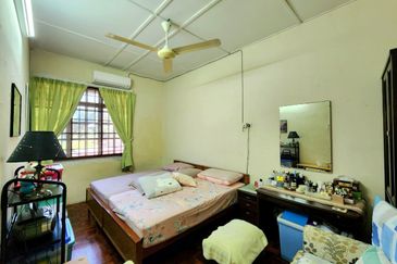 TAMAN HILLVIEW, IPOH