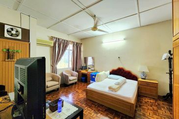 TAMAN HILLVIEW, IPOH