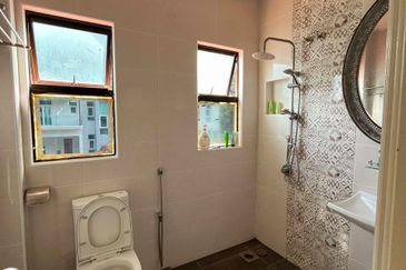 Tambun Sunway Lakeside Exquisite Villas Link Bungalow With Renovation 