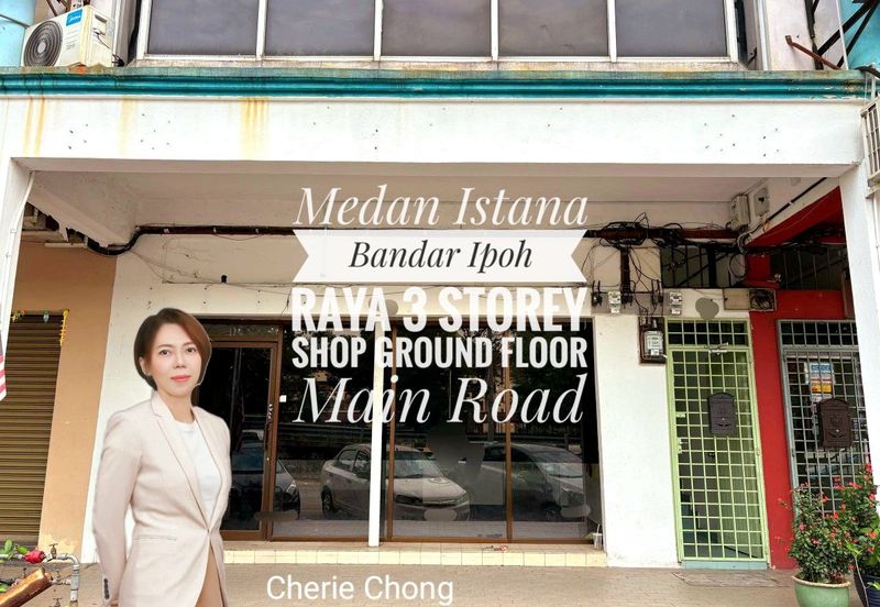 Medan Istana Bandar Ipoh Raya 3 Storey Shoplot Ground Floor Facing Main Road 