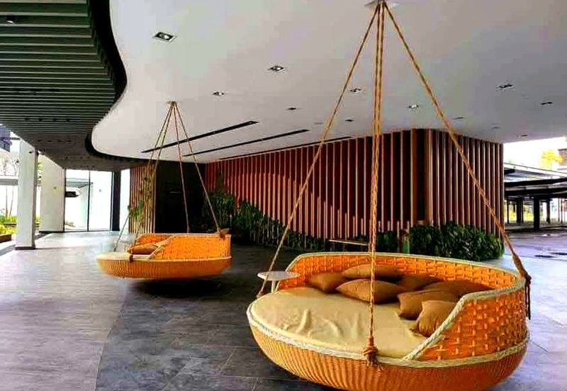 THE COVE HILLSIDE RESIDENCE